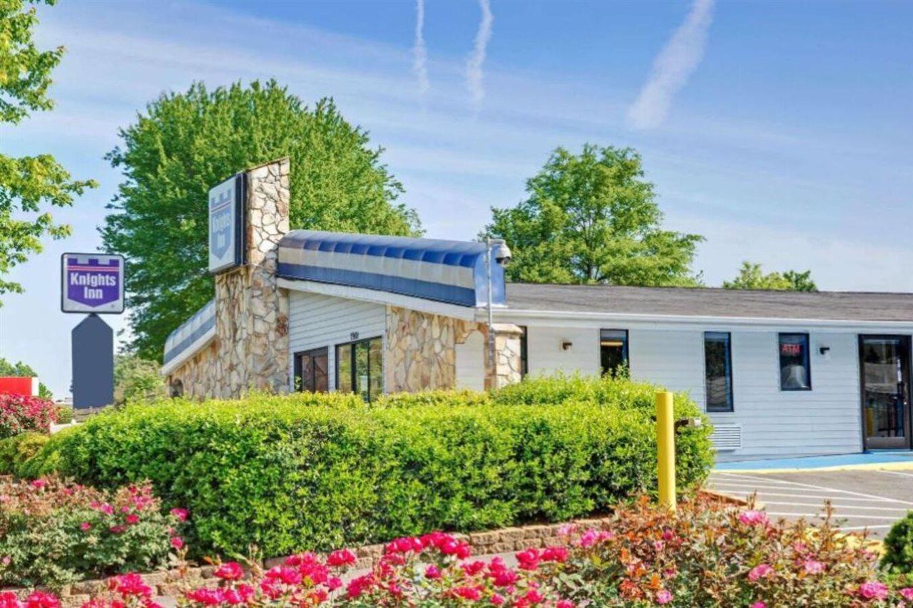 Knights Inn Charlotte South Pineville Dış mekan fotoğraf